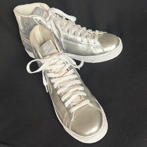 VTG NIKE BLAZER SP Silver Kicks MINT